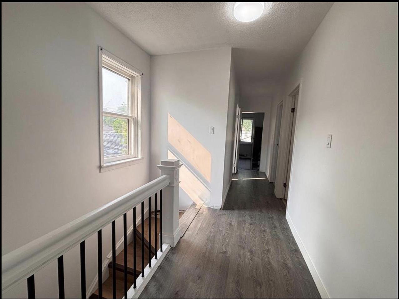 441 Mountain Avenue - Photo 7 of 12