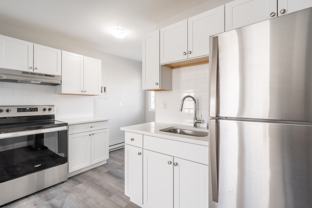 81 Gibson Ave - Photo 1 of 1