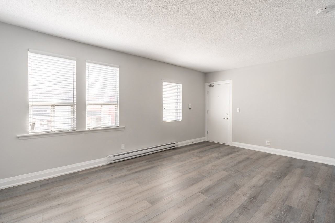 81 Gibson Ave - Photo 6 of 13