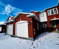 202 Forestglade Crescent - Photo 1 of 1