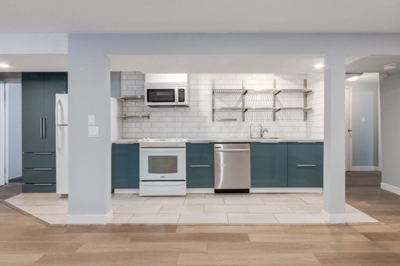 119 Huntwick Way NE - Photo 2 of 17