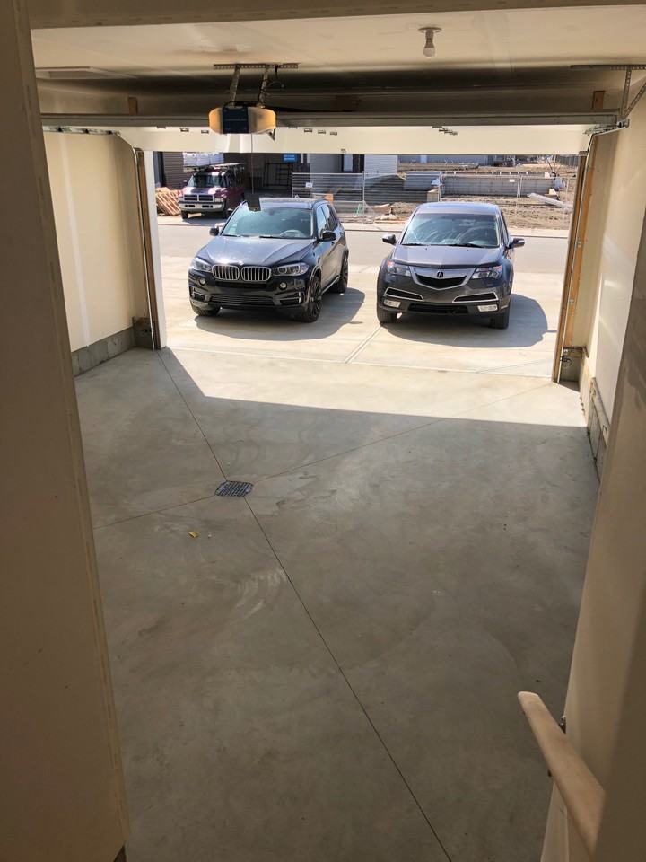 1408 17 Avenue Northwest - Photo 2 of 50