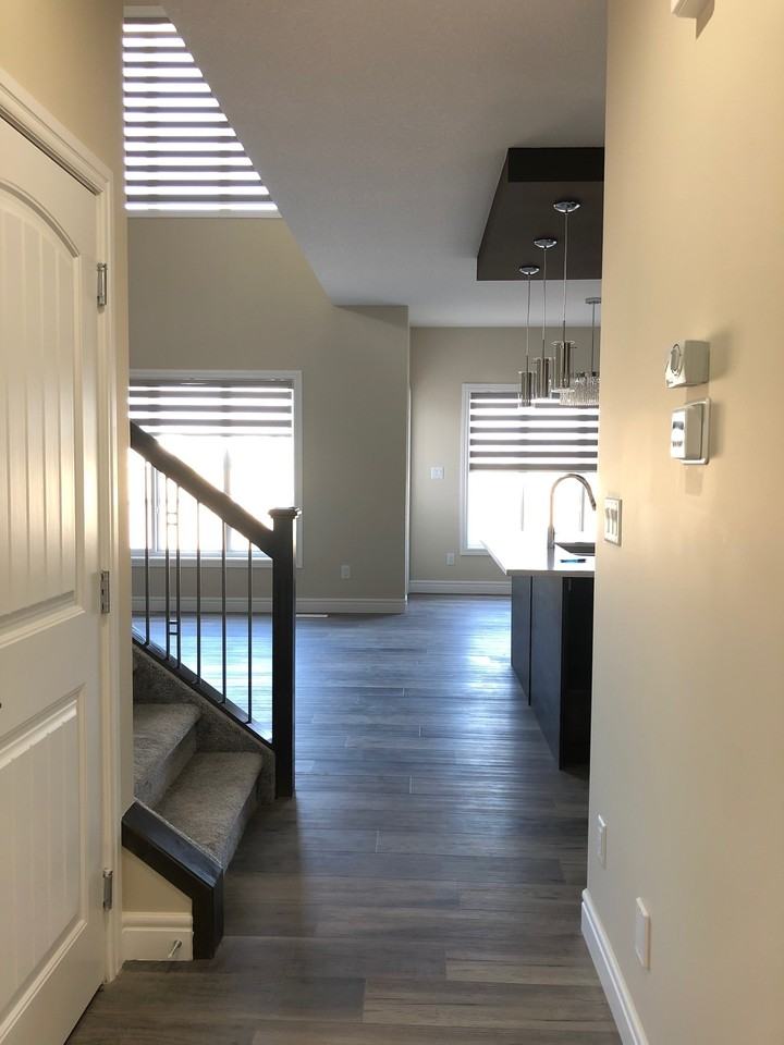 1408 17 Avenue Northwest - Photo 4 of 50