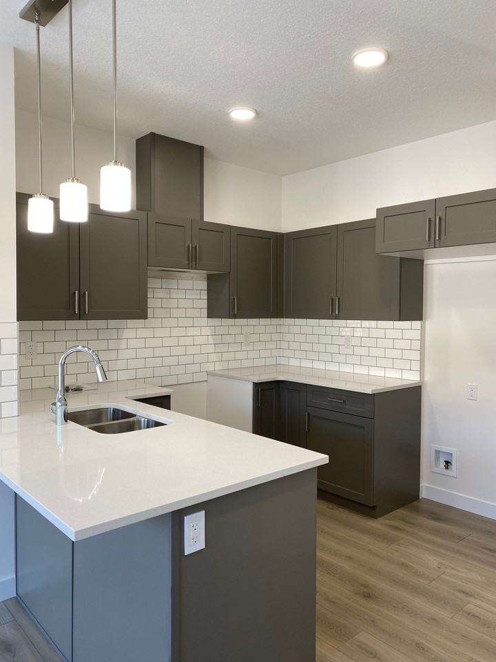 740 Daniels Way Southwest - Photo 7 of 25