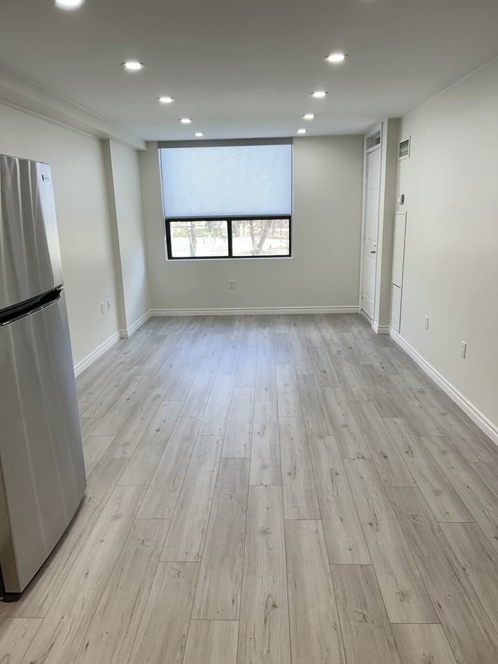 190 Gage Ave South Unit 205 - Photo 4 of 12