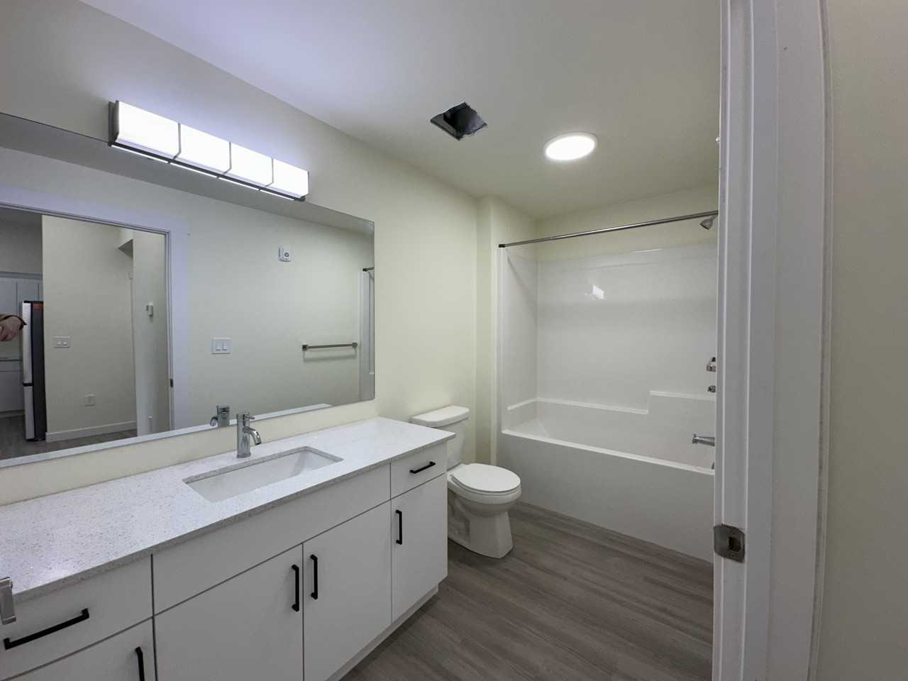 55 Degrave St - Photo 6 of 50