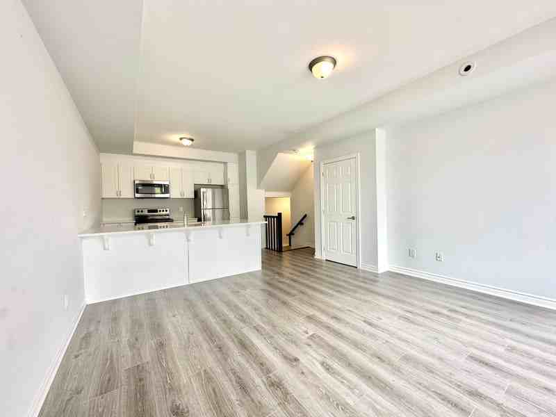 641 Makwa Pvt - Photo 3 of 13