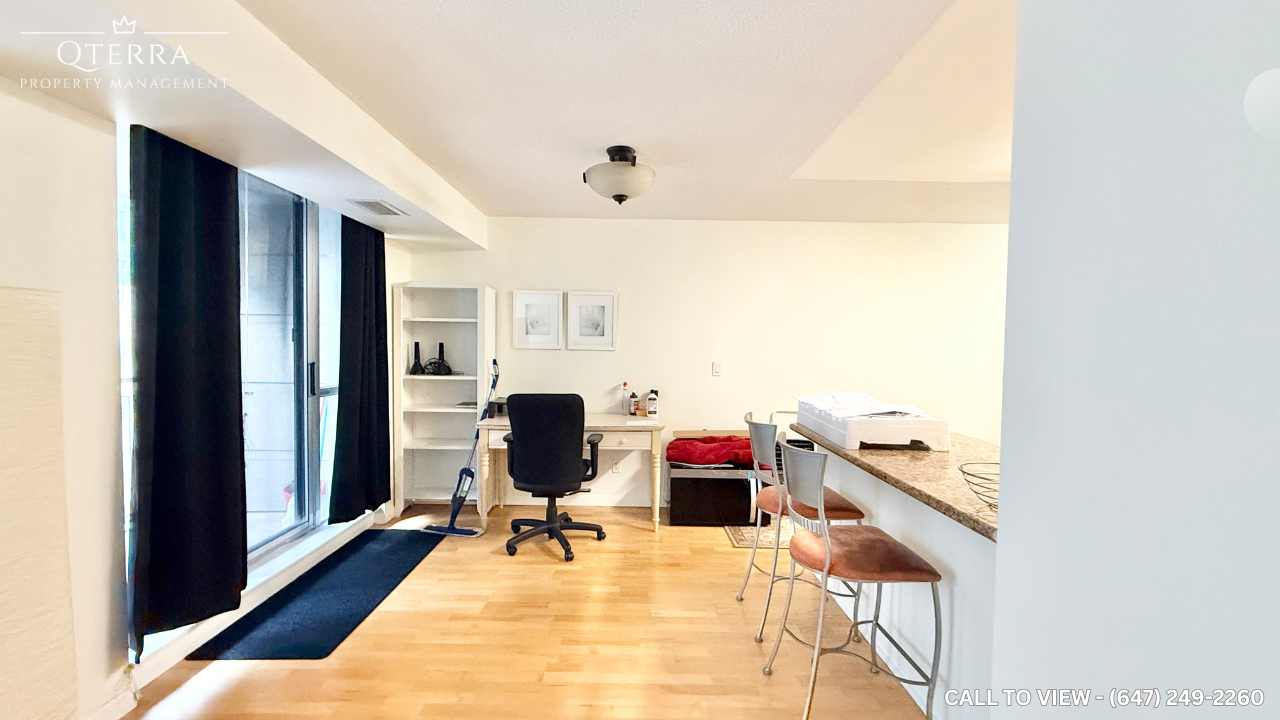 705-140 Simcoe St, Toronto, Ontario M5H 4E9 - Photo 6 of 21