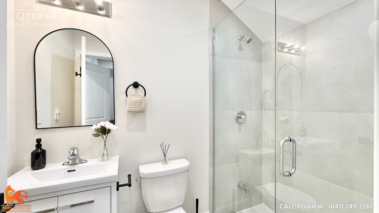 5-50 Castleton Ave, York, Ontario M6N 3Z7 - Photo 6 of 16