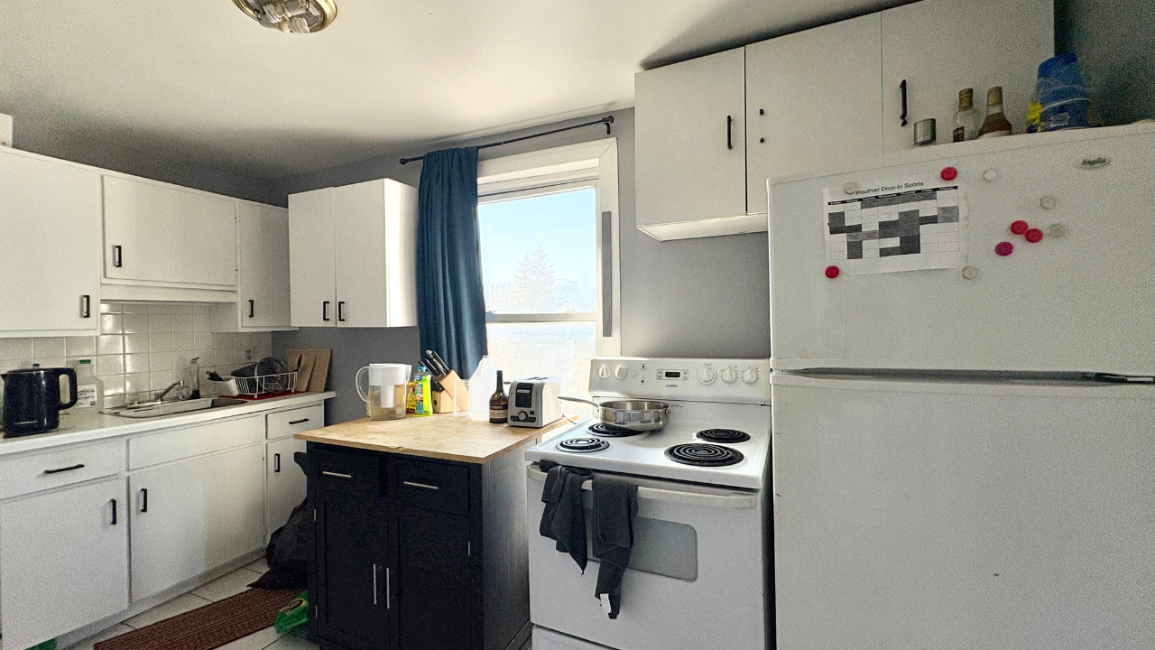 284 Saint Patrick Street 5 - Photo 2 of 13