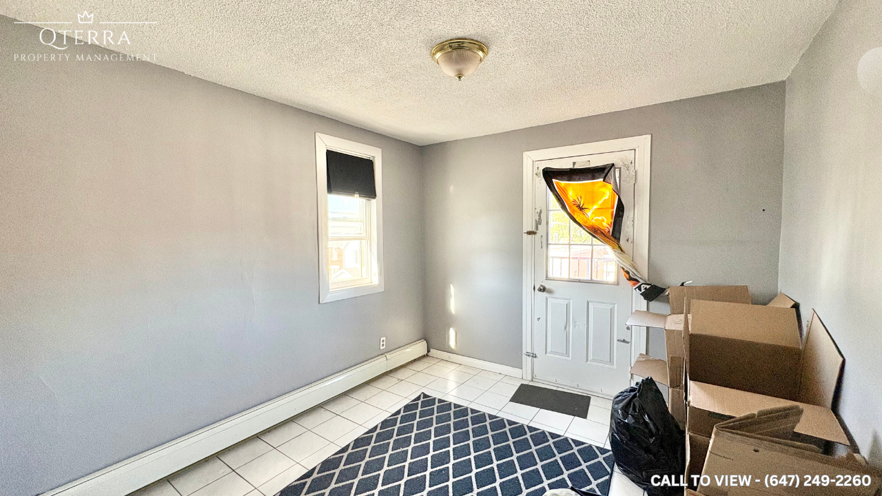 284 Saint Patrick Street 5 - Photo 5 of 13