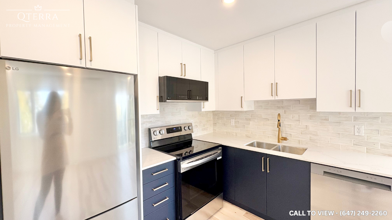 694B Crystal St - Photo 2 of 19