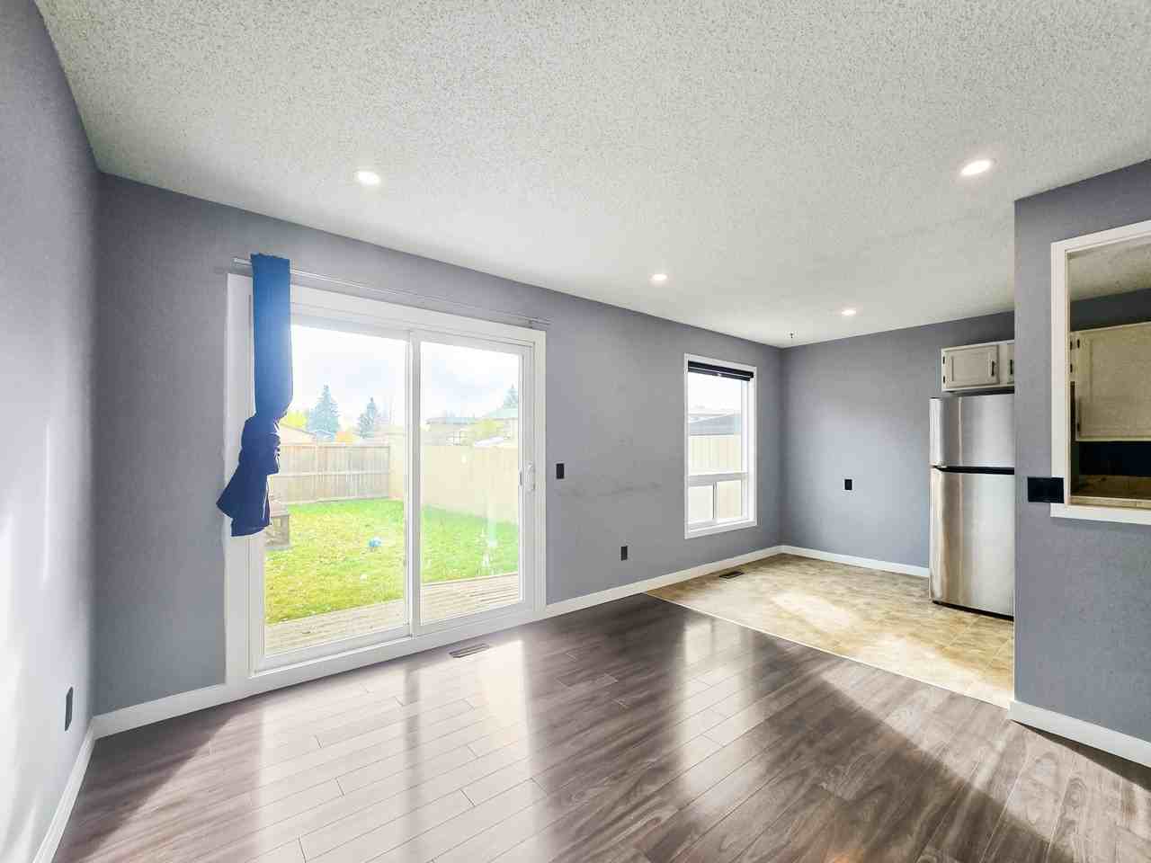 2419 146 Ave Se - Photo 4 of 42