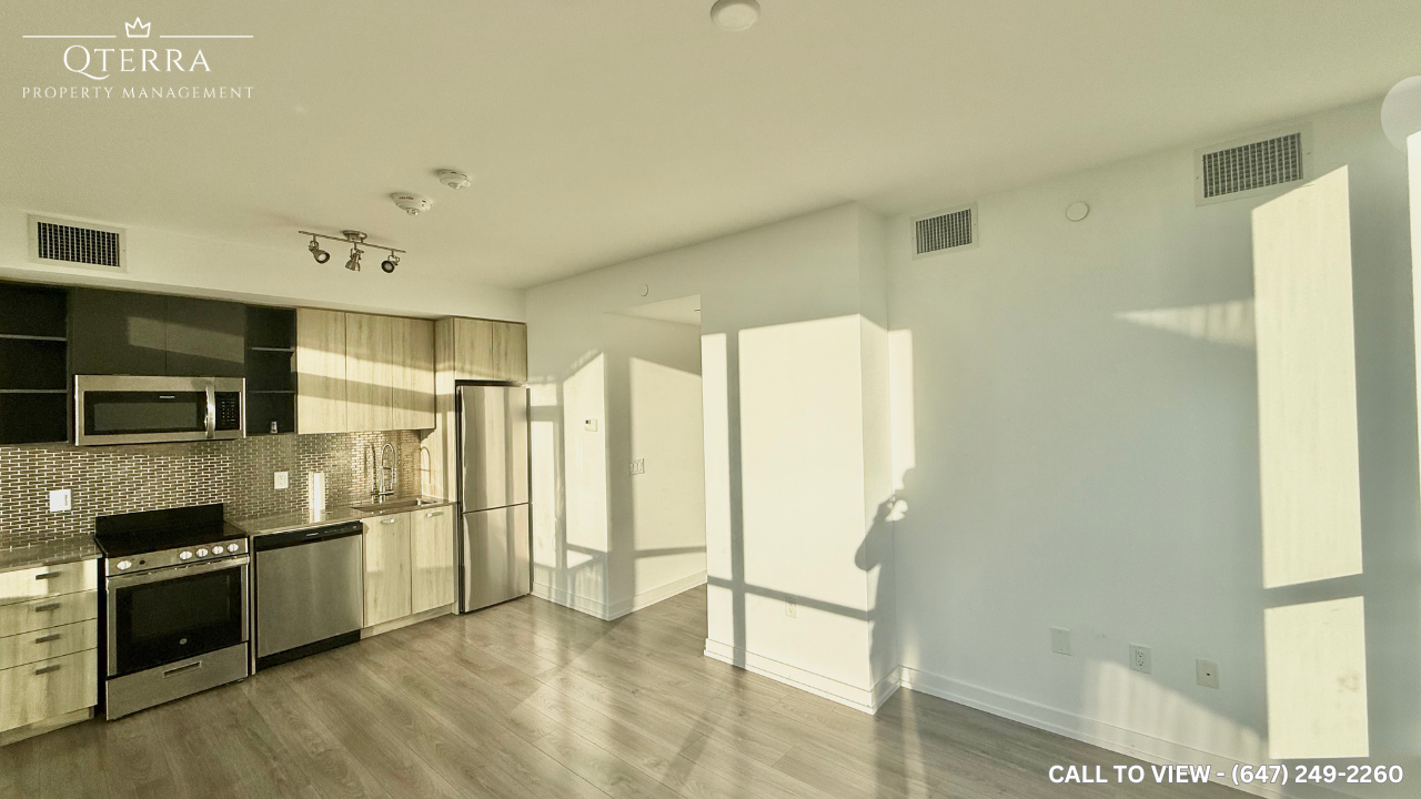 1113-10 De Boers Dr, Old Toronto, Ontario M3N 0L6 - Photo 2 of 9