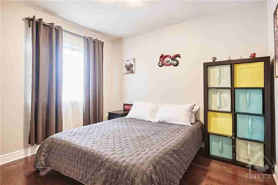 168 Whitestone Drive - Photo 6 of 12