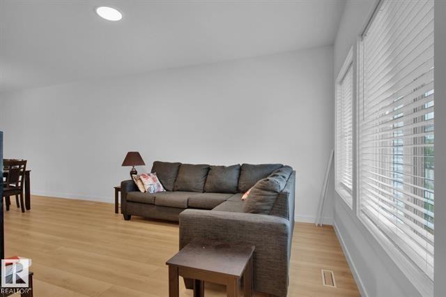 1543 Plum Cir Sw - Photo 4 of 50