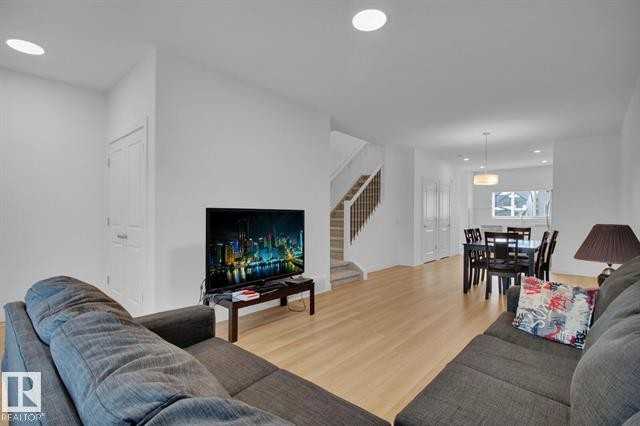 1543 Plum Cir Sw - Photo 7 of 50