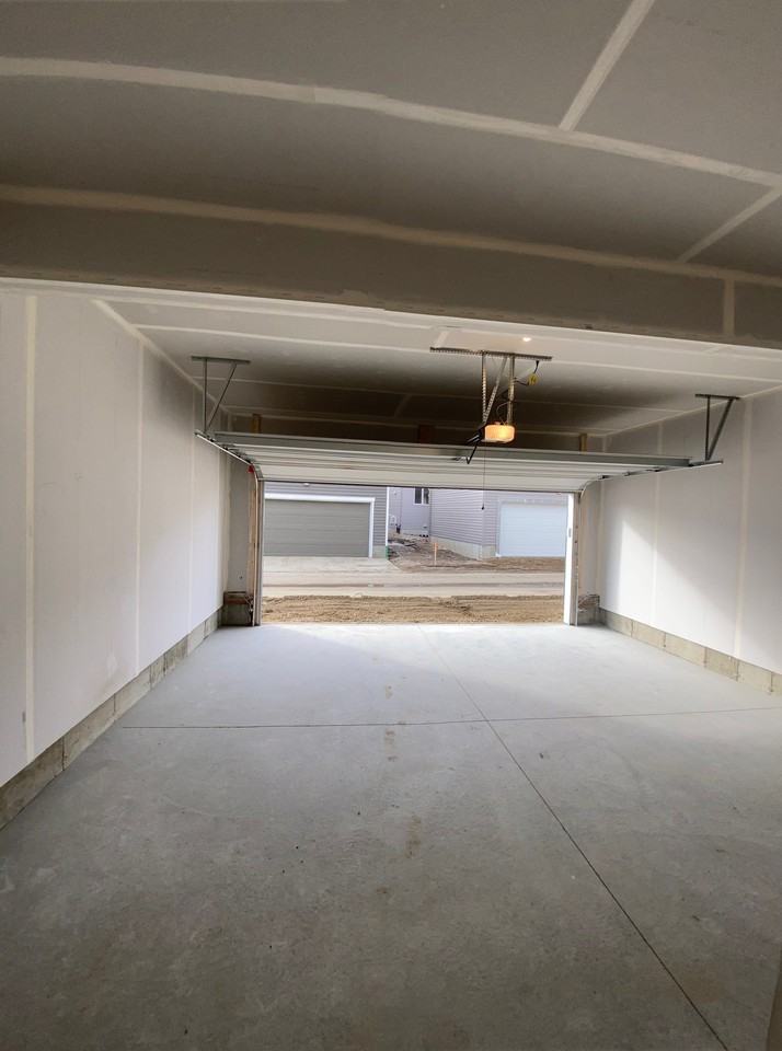 982 Stillwater Blvd Nw - Photo 3 of 50