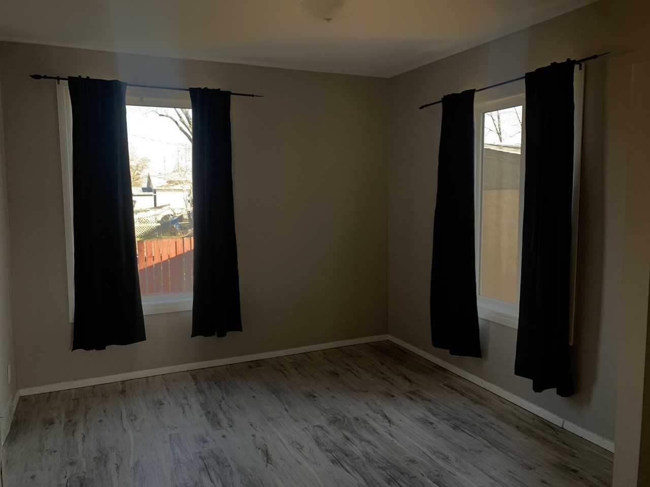 1034 Brussels Street - Photo 4 of 9