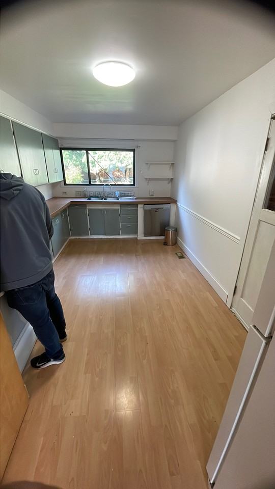 2313 Dublin St - Photo 7 of 28