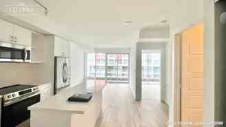 327-333 Sunseeker Ave, Innisfil, Ontario L9S 0J7 - Photo 1 of 1