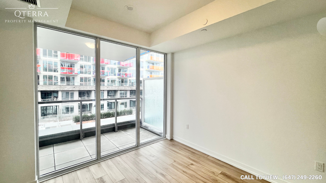 327-333 Sunseeker Ave, Innisfil, Ontario L9S 0J7 - Photo 3 of 7