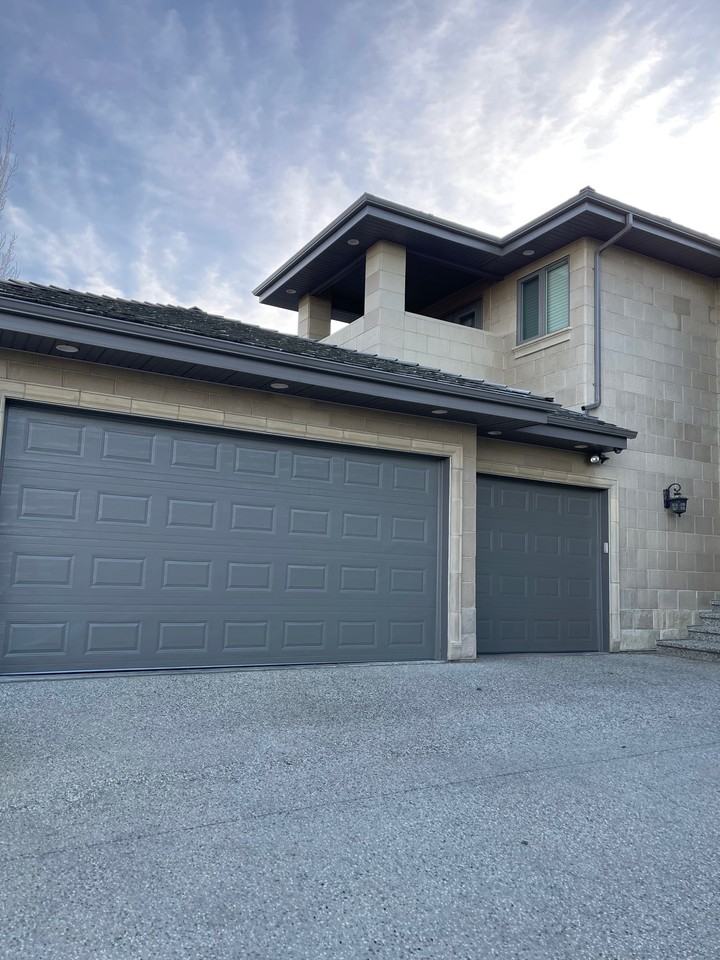 4835 Mactaggart Crest Ct NW — Luxury 4,864 sq. ft Executive Home for Rent - Photo 5 of 50