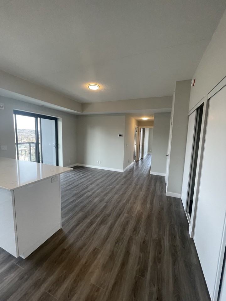 15 Queen St S - Photo 5 of 18