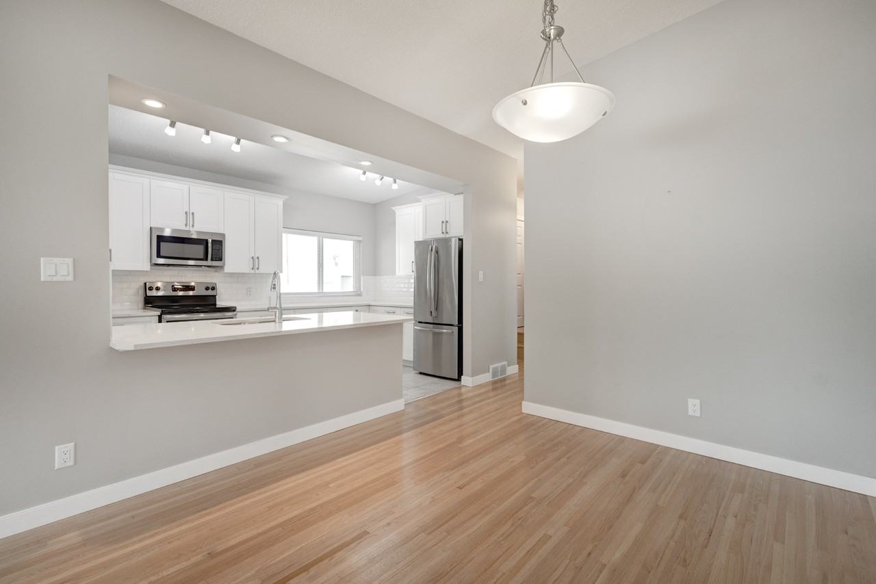 620 Kingsmere Cres Sw - Photo 6 of 28