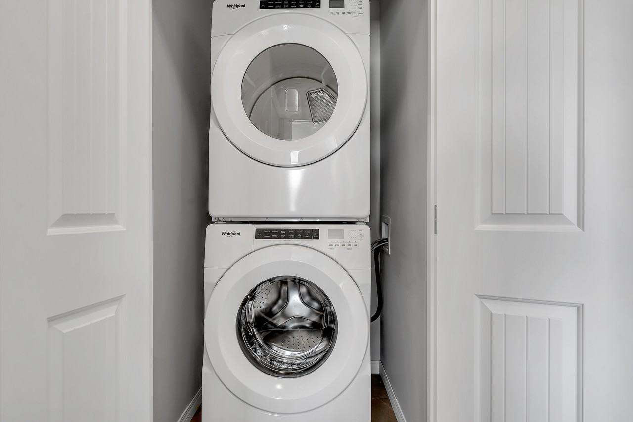 667 Wolf Willow Blvd Se - Photo 6 of 27