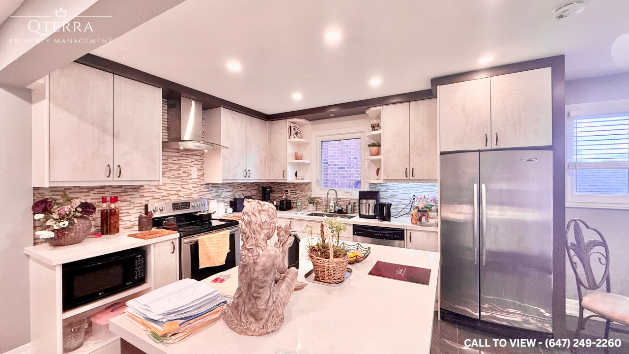 183 Misty Meadow Dr, Woodbridge, Ontario L4L 3V6 - Photo 2 of 9