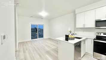 featured image of 1100 Place Lackner