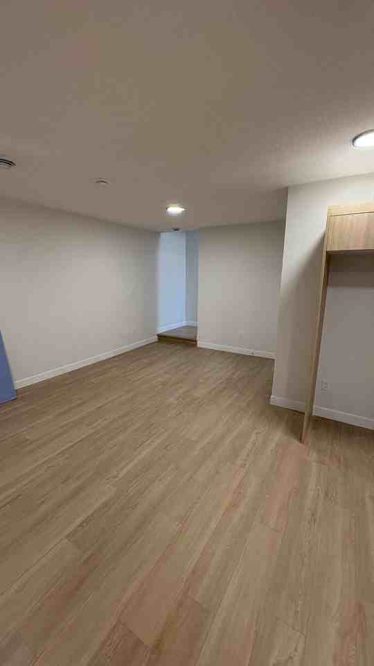 1527 51 St SE - basement - Photo 5 of 10