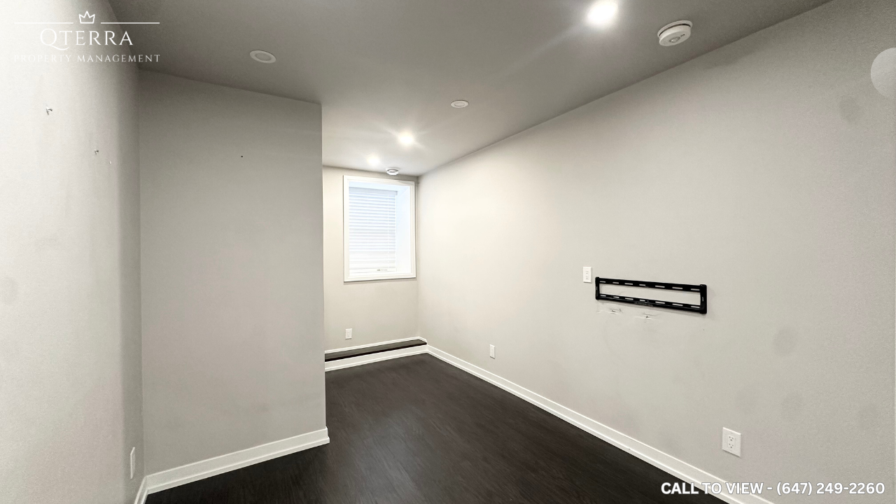 102-8 York St W, Ridgetown, Ontario N0P 2C0 - Photo 3 of 9