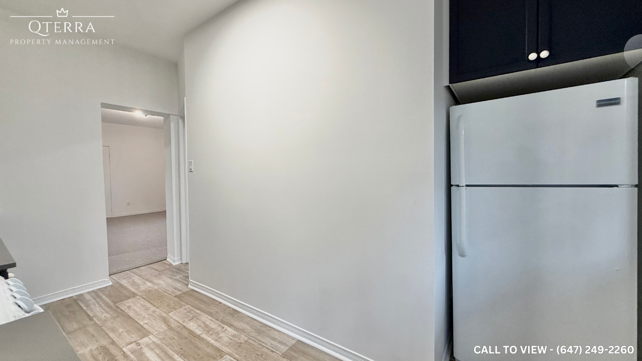 1-12 Glebemount Ave, Toronto, Ontario M4C 3R3 - Photo 4 of 12