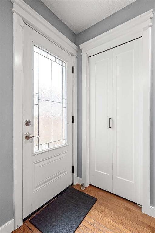 406 Evansdale Way Nw - Photo 2 of 28