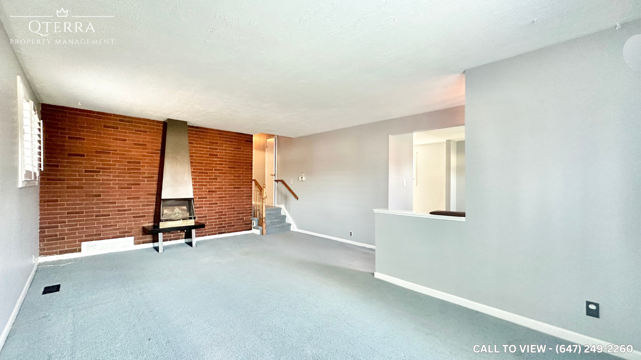 886 Grenoble Blvd - Photo 4 of 22