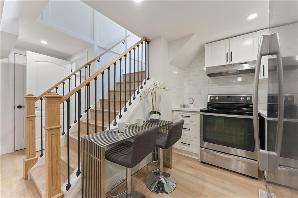 96 West 4th St.  (Lower) - Photo 3 of 15