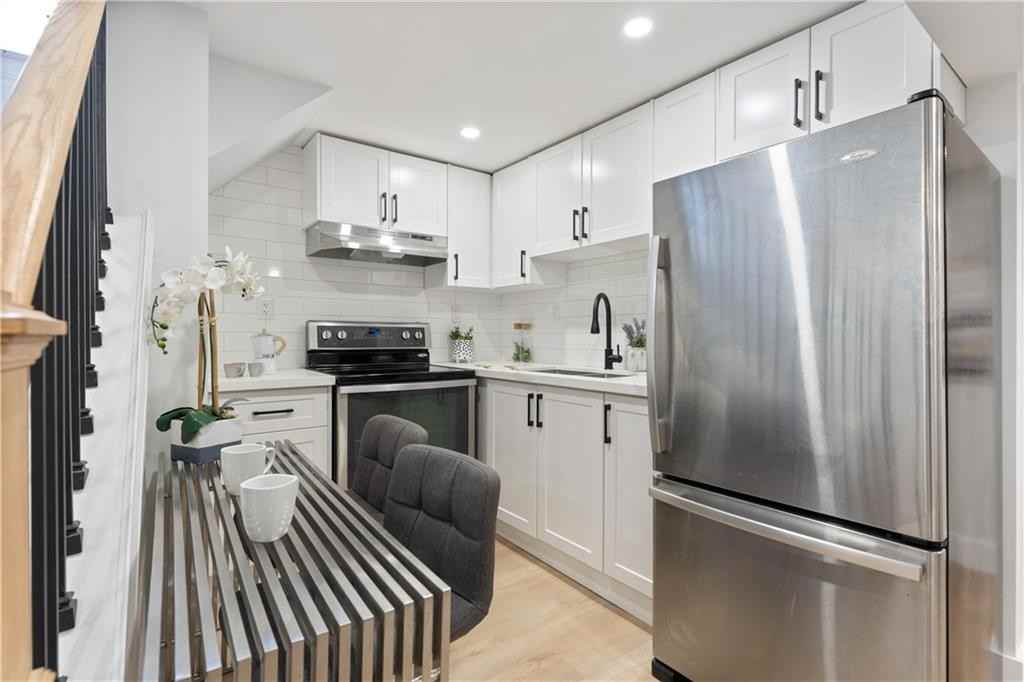 96 West 4th St.  (Lower) - Photo 4 of 15