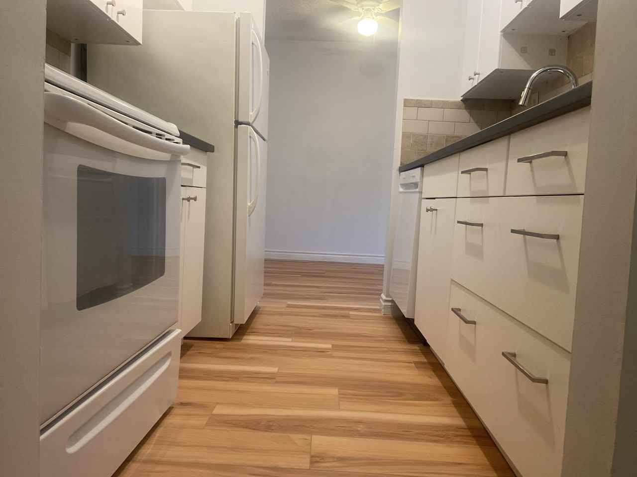 #214 2624 Mill Woods Road East - Photo 4 of 15