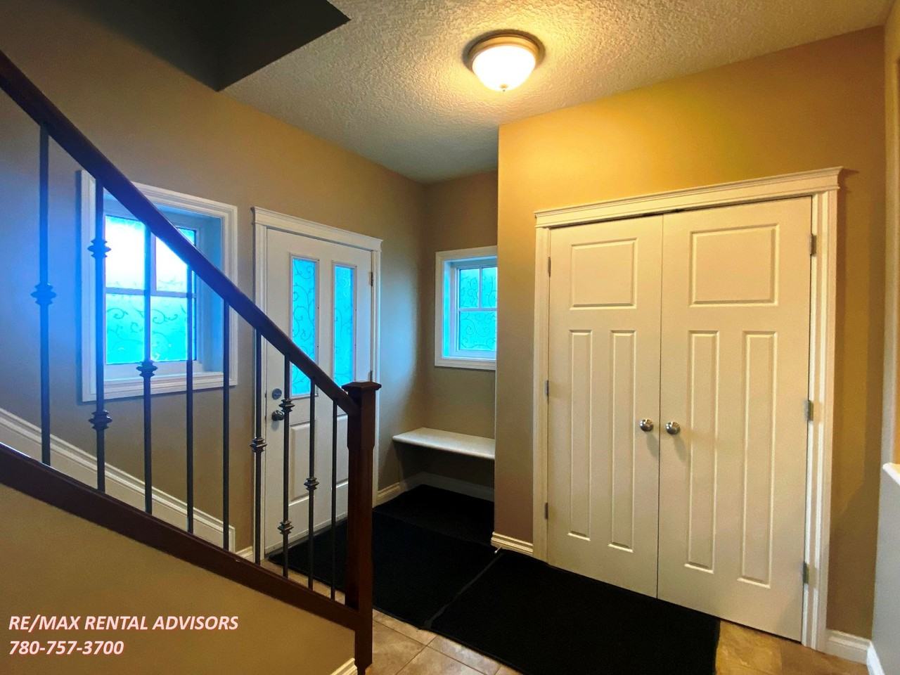 722 Adams Way Sw - Photo 2 of 23