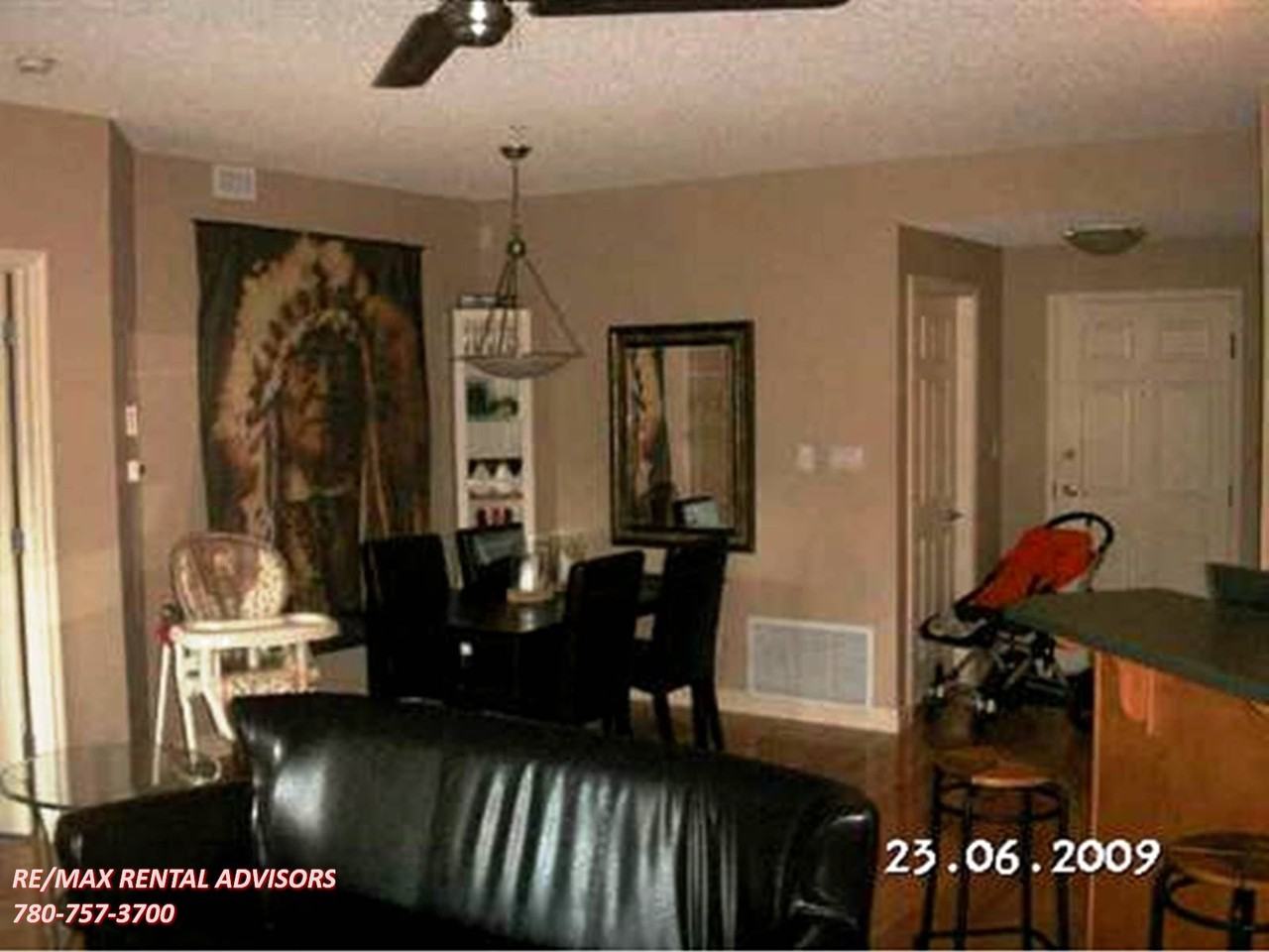 9815 96a St Nw - Photo 4 of 6