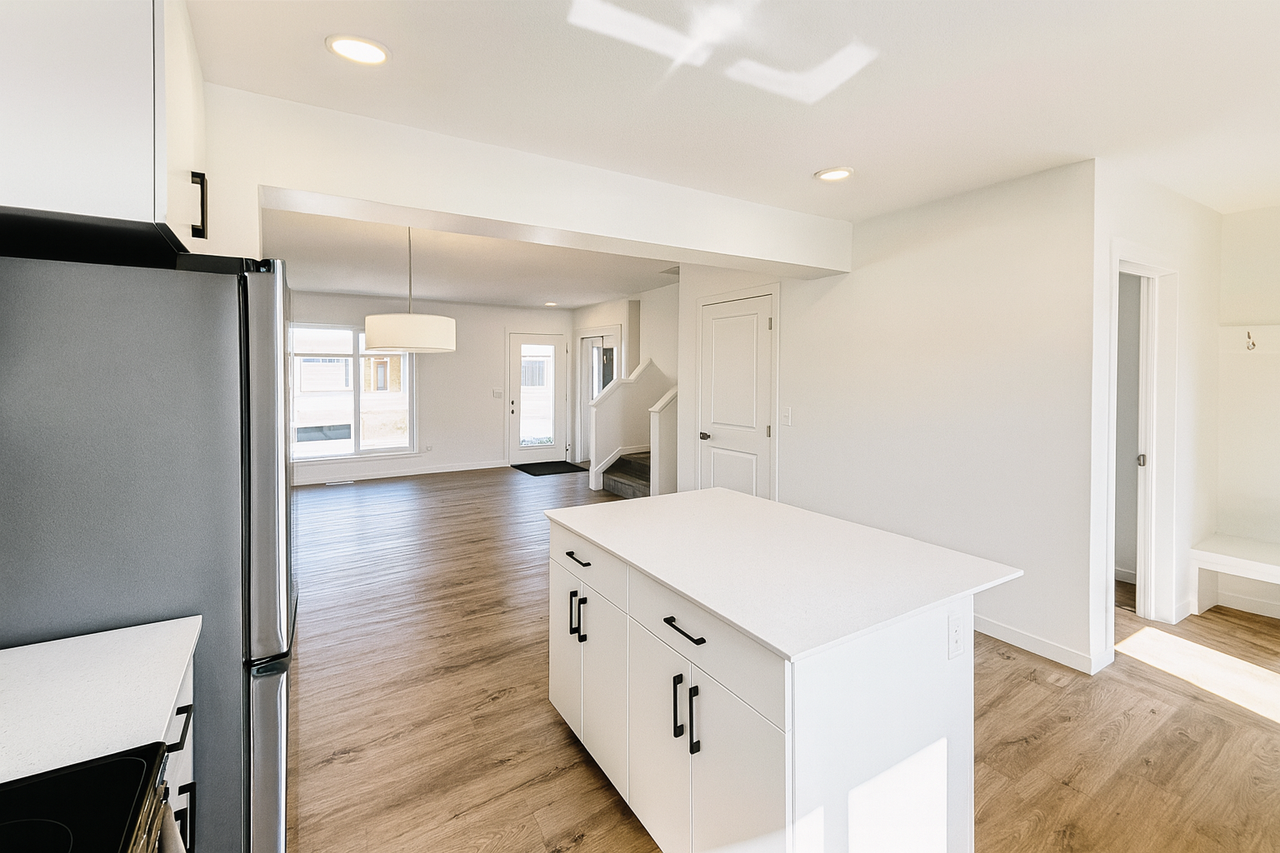 UPPER 1289 Keswick Drive Southwest - Photo 5 of 18