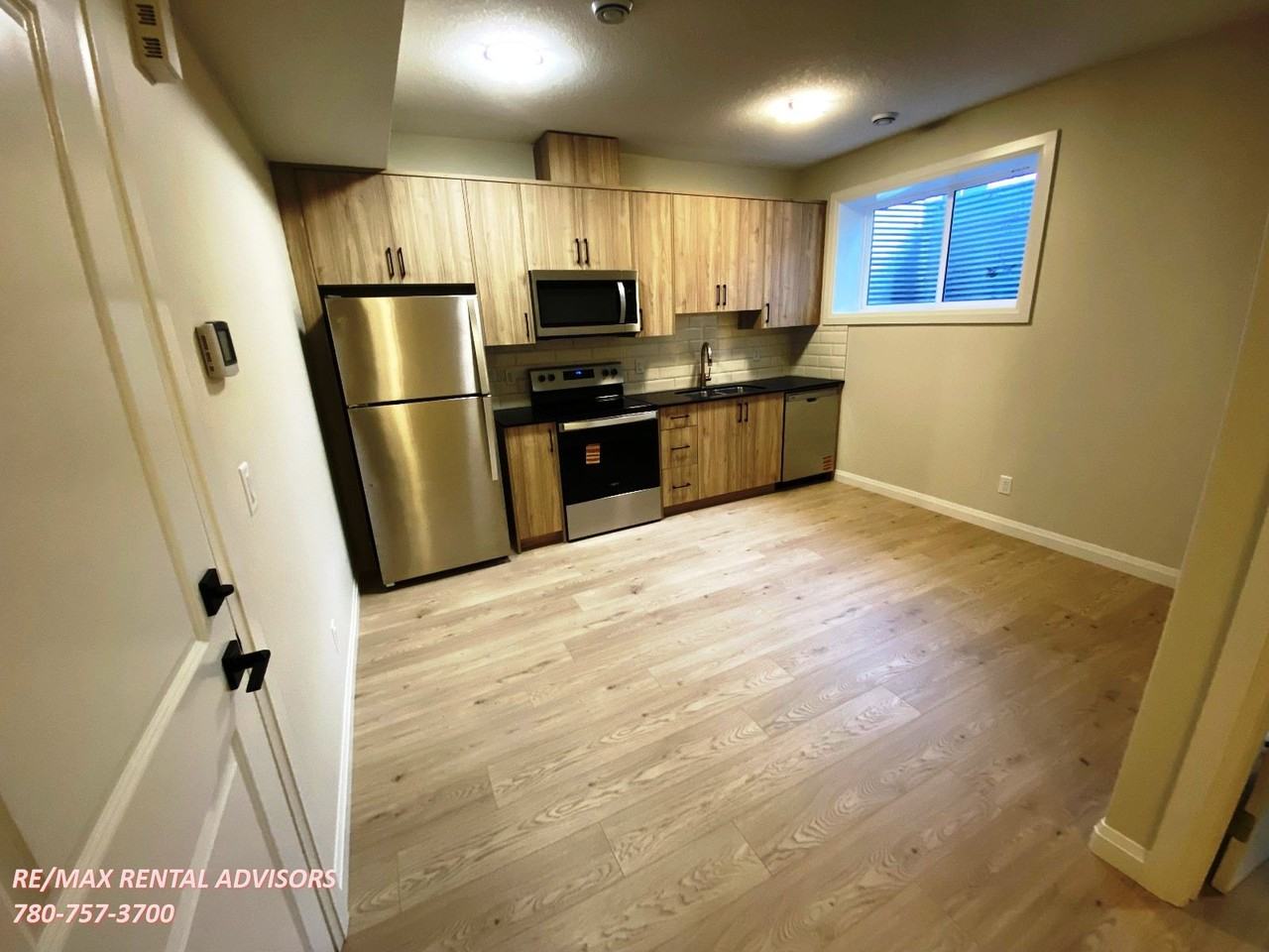 BSMT 5403 Parc Reunis Way - Photo 7 of 17