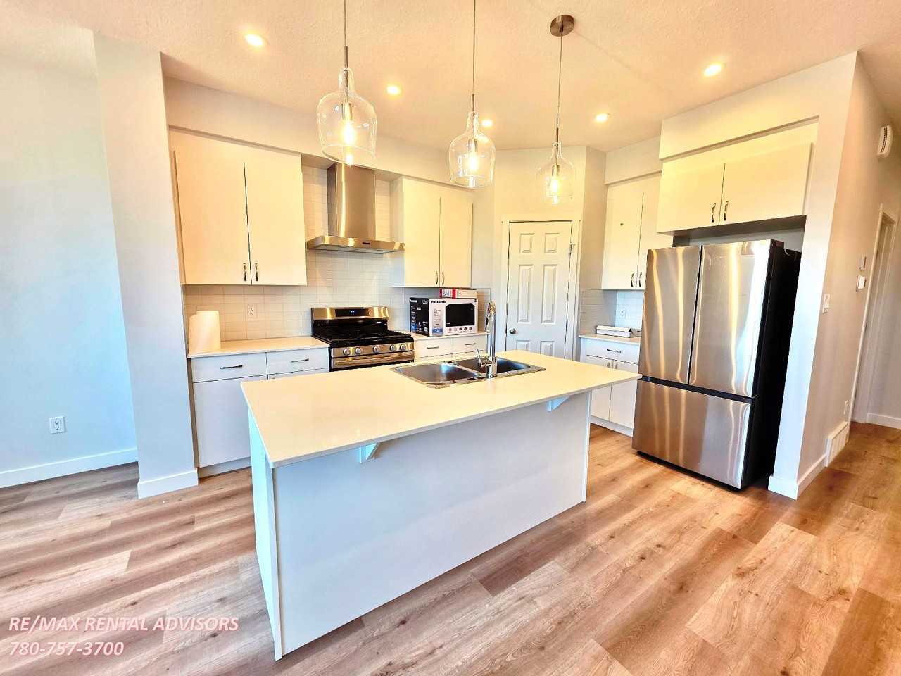 2603 208 St Nw - Photo 3 of 23