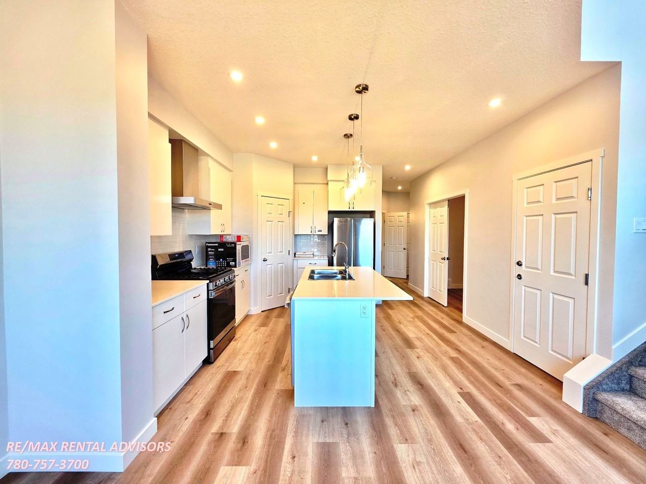 2603 208 St Nw - Photo 4 of 23