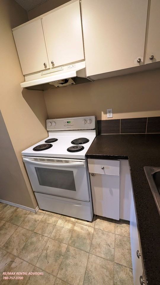 101 Big Hill Way Se - Photo 2 of 15