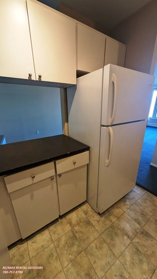 101 Big Hill Way Se - Photo 3 of 15