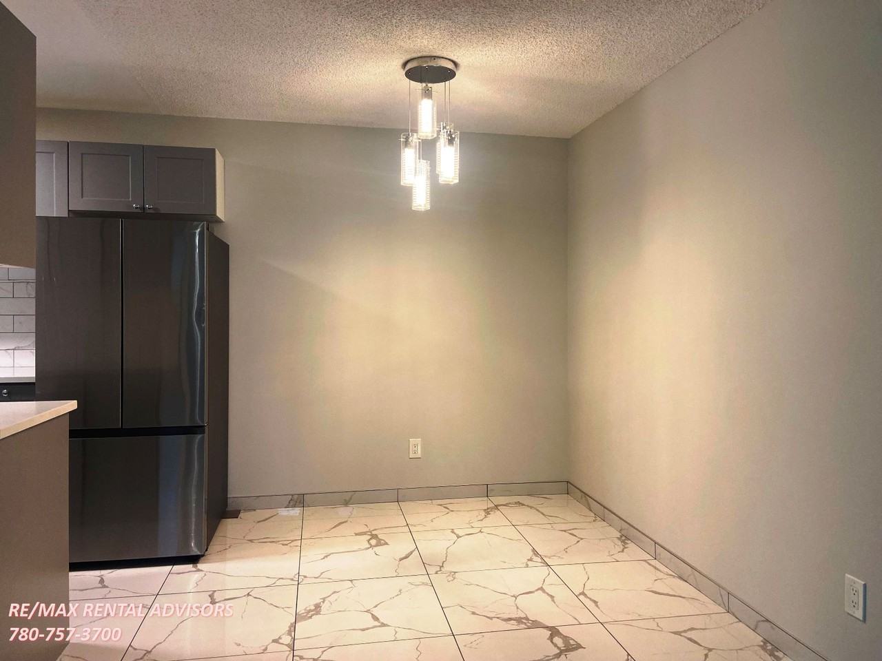 #809C 10145 109 Street Northwest - Photo 7 of 21