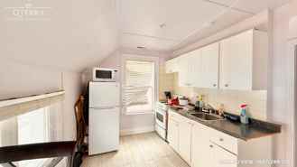 10094 Yonge St - Photo 1 of 1